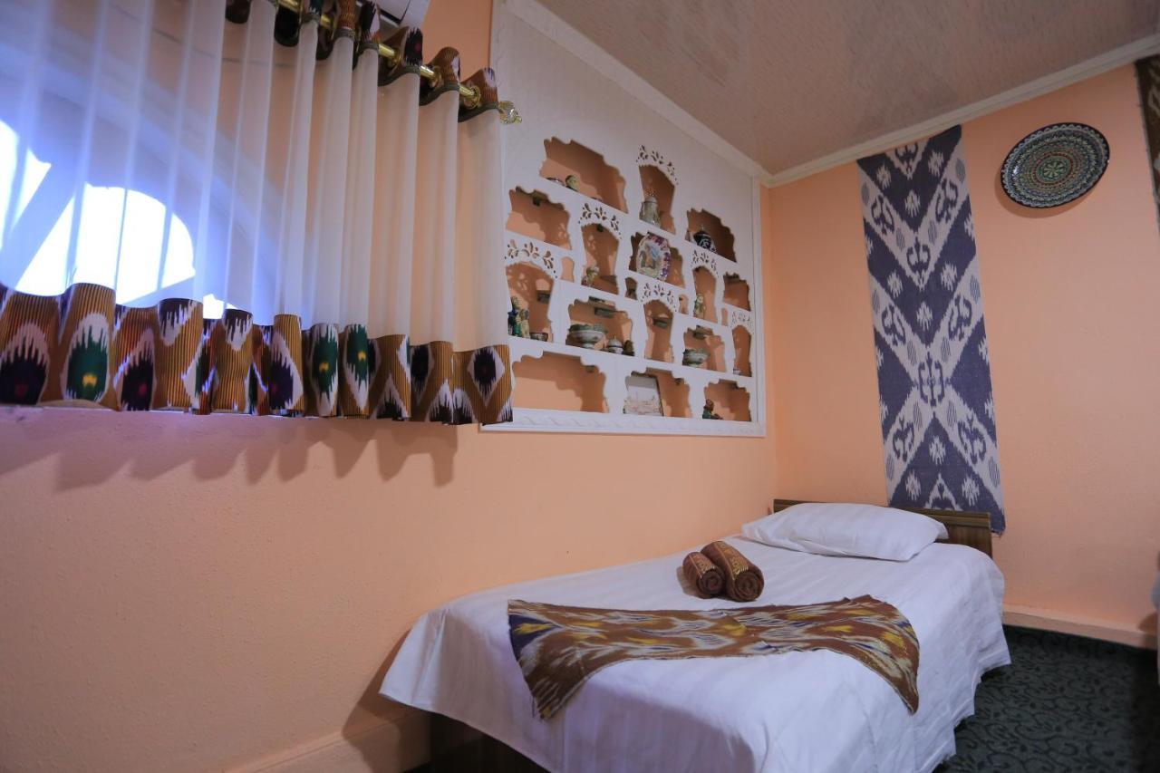 Fayz Hostel Buchara Buitenkant foto