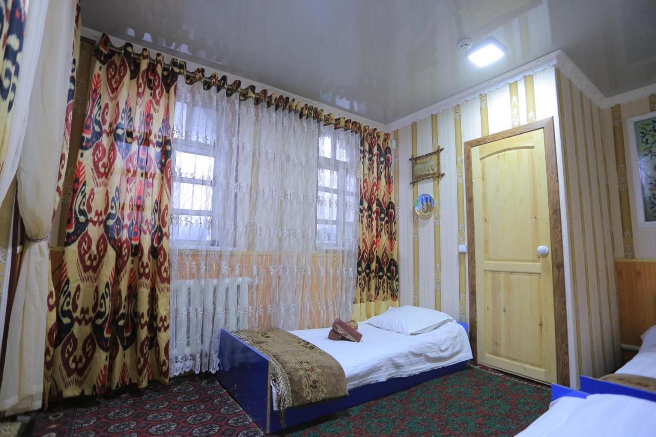 Fayz Hostel Buchara Buitenkant foto